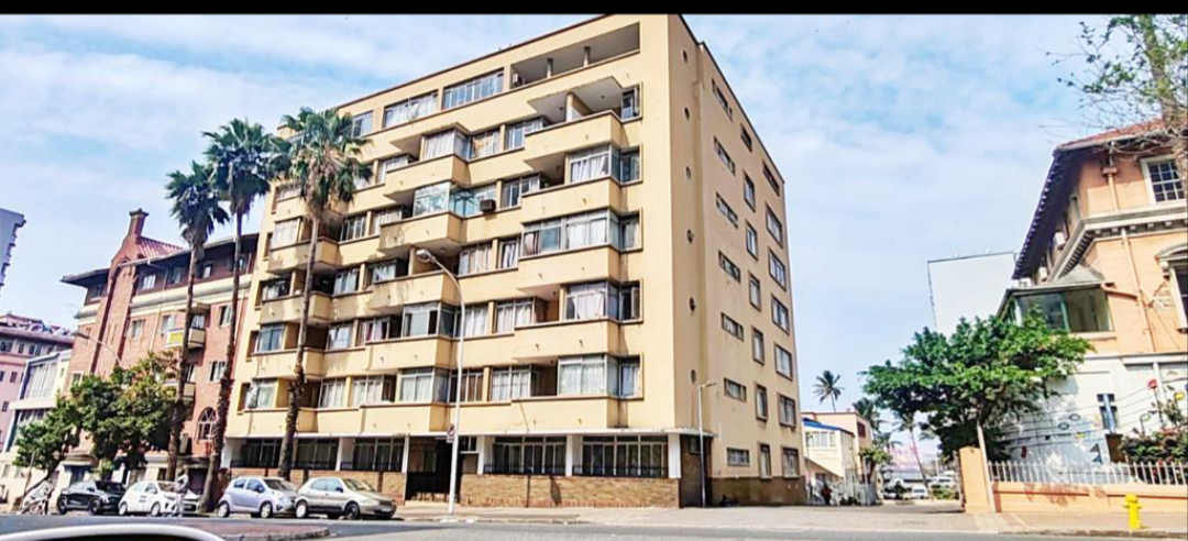 2/3 BHK FLAT FOR SALE