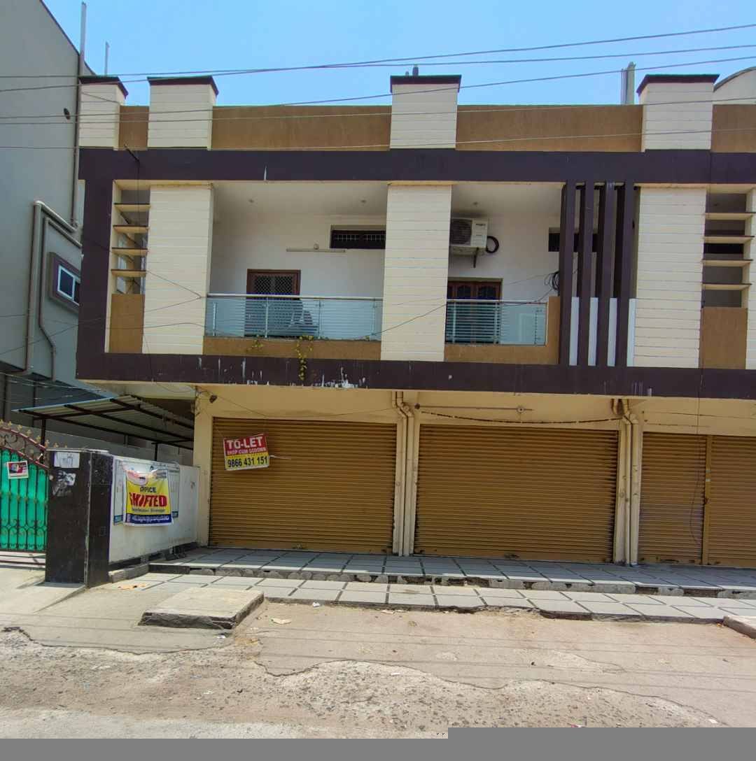 TOLET FOR 3 SHUTTERS FOR SHOPS & GODOWNS