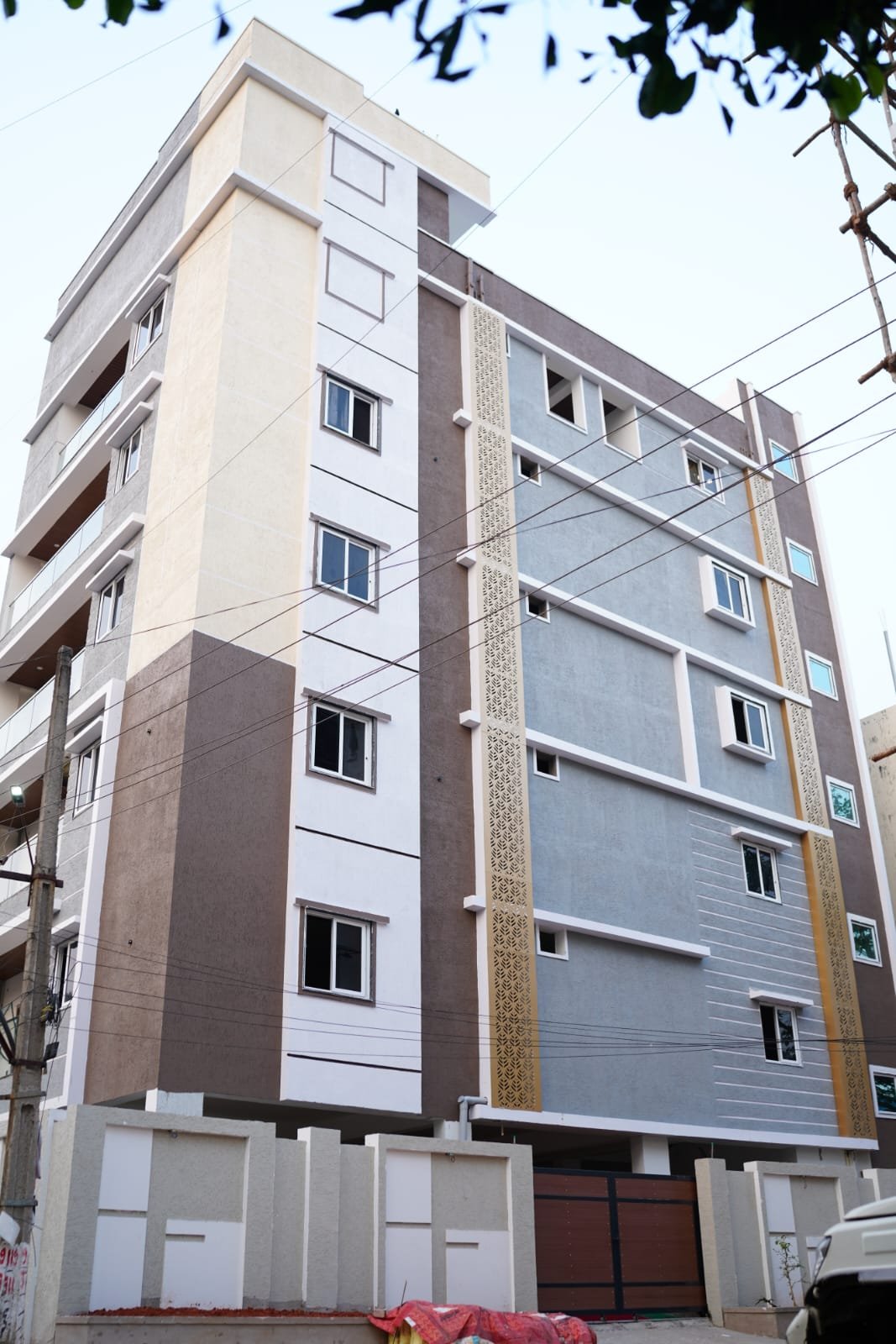 Rent For commercial Building