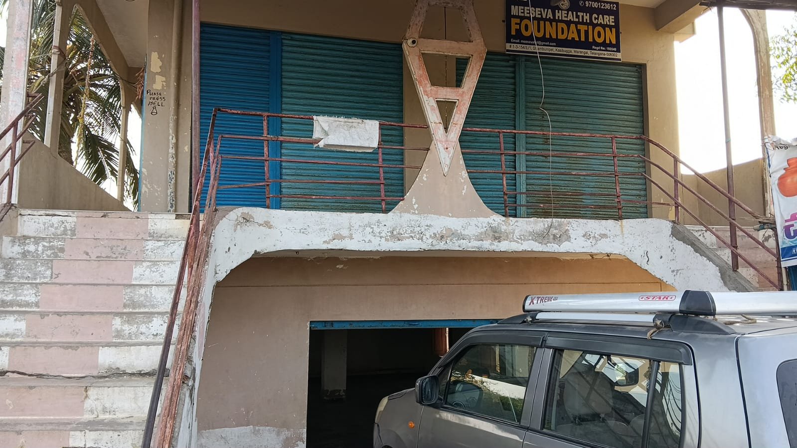 Rent for commercial building & Shutter