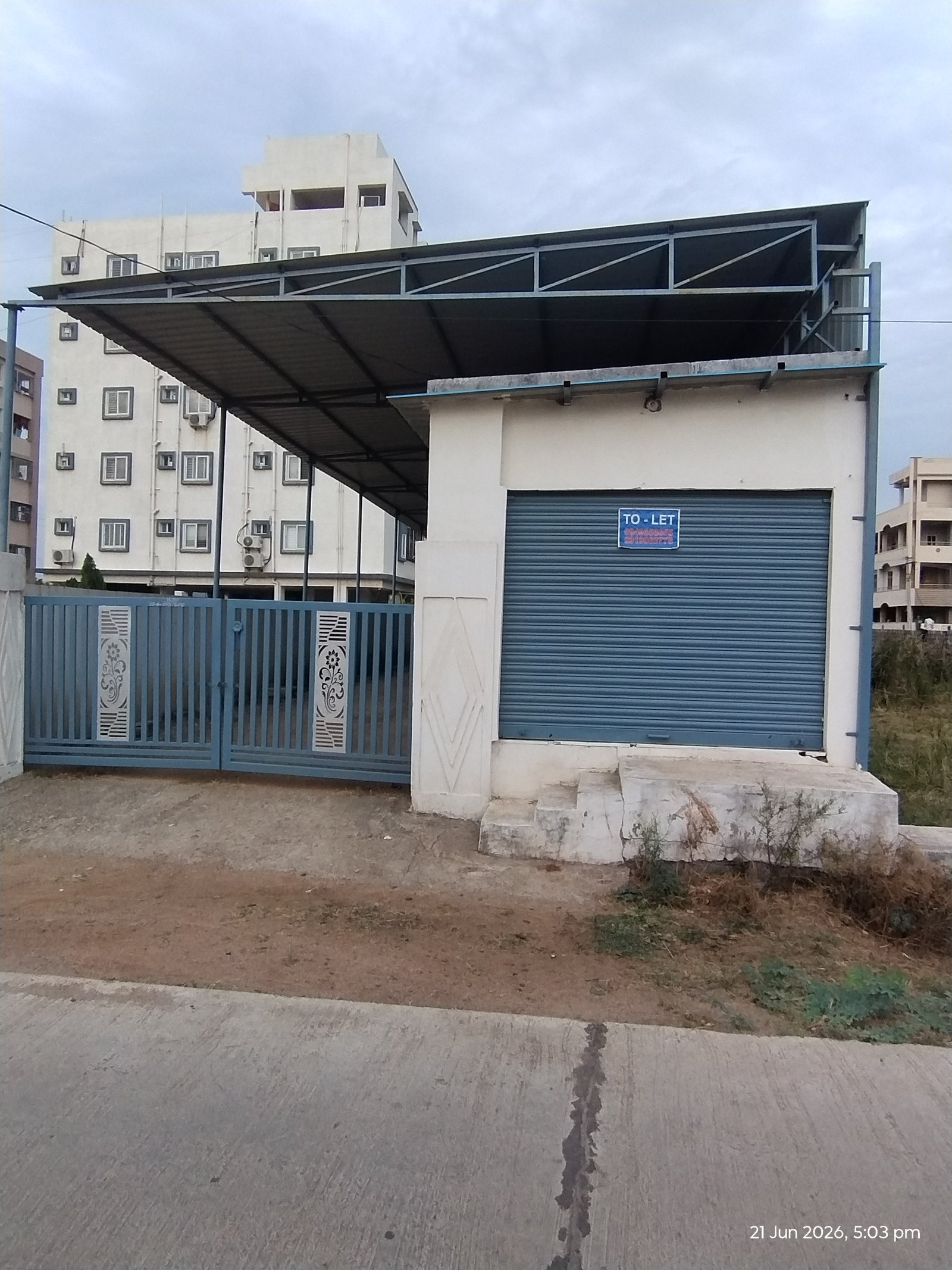 TO-LET FOR COMMERCIAL SHED
